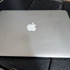 Apple MacBook Air 13-inch Early 2015充電器