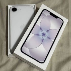 Apple iPhone 16e本体 ホワイト 充電コード付き