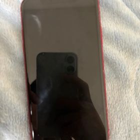 Apple iPhone 11 本体 レッド充電コード付き
