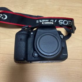 Canon 一眼レフカメラ EOS 7D Mark II ボディ