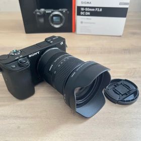 Sony α6400 SIGMA18-50
