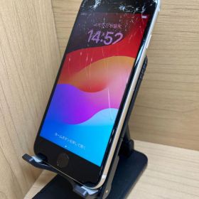【74591】【SIMロック解除済】iPhone SE 第3世代 64GB au スターライト