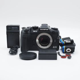 ショット数8,957回 OLYMPUS オリンパス OM-D E-M1 MarkIII ボディ ミラーレス一眼 新品級 #3222