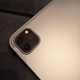 Apple iPad Pro第4世代11インチ