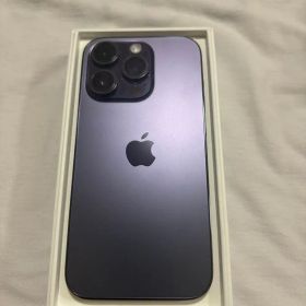 Apple iPhone 14 Pro 本体