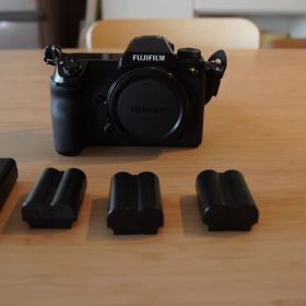 FUJIFILM（富士フイルム） GFX100S