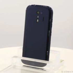 ソフマップ 〔中古品〕 らくらくスマートフォン 32GB ネイビー F-42A docomoロック解除SIMフリー【295】
