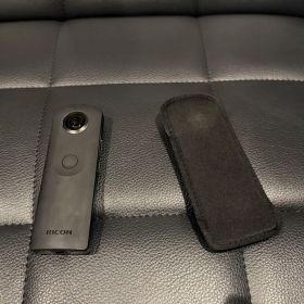RICOH THETA S 【箱無】