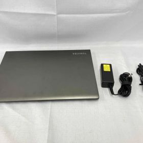 TOSHIBA 東芝/ノートパソコン dynabook R63/D