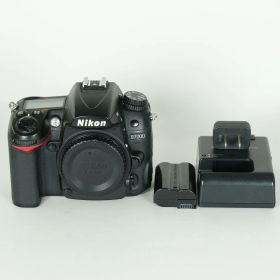 [並品 | シャッター数8,900回] Nikon D7000 | Nikon Fマウント