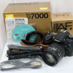 【返品保証】 【シャッター4134回】ニコン Nikon D7000 AF NIKKOR 28-105mm F3.5-4.5D デジタル一眼 e15653