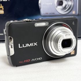 美品Panasonic LUMIX DMC-FX700 ブラック フルHD動画