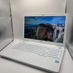 FUJITSU/ノートパソコン/FMVA50C3WP/Windows11 Home/Core i7-7700HQ/8GB/SSD256GB/Webカメラ有/DVDマルチ