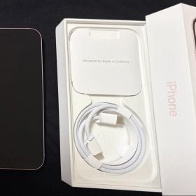 【美品】Apple iPhone 15 256GB ピンク 本体