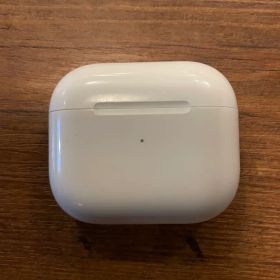 【値下げ】Apple AirPods 第3世代 本体 美品