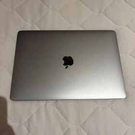 13インチMacBook Pro 2017 16GB/256GB