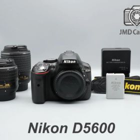 Nikon D5300 ダブルズームキット 美品 デジタル一眼レフ ショット数15393