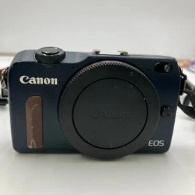 BB2607 Canon EOS M2 DS126471 キャノン デジタルカメラ 現状