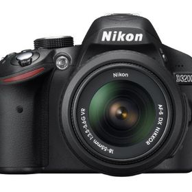 Nikon デジタル一眼レフカメラ D3200 レンズキット AF-S DX NIKKOR （中古品）