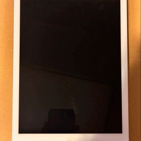 Apple iPad Air （第1世代）本体 / A1475