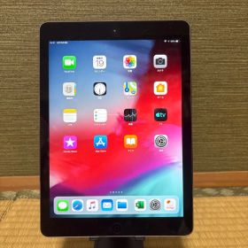 Apple iPad Air本体 ソフトウェア12.5.8