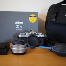 Nikon Z fc 16-50 VR レンズキット ミラーレス一眼
