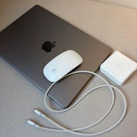 【純正マウス付】MacBook Pro 14 M1 Pro /16G,512G