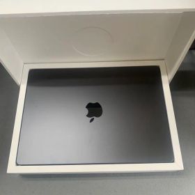 MacBook Pro 14インチ 2024年 M4 16GB/512GB