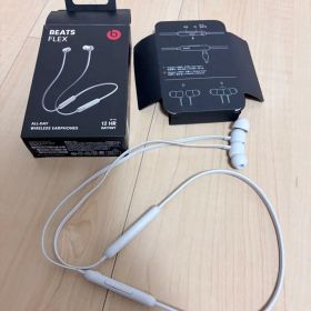 Beats Flex ワイヤレスイヤホン