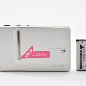 ★極上品★ 富士フイルム FUJIFILM FinePix Z300 ホワイト コンパクトデジカメ【光学5倍ズーム】 #0904A
