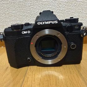 OM-D E-M5 Mark II 中古 26,000円 | ネット最安値の価格比較 プライス