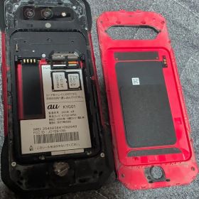 京セラ TORQUE 5G KYG01 レッド 本体中古
