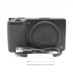 ≪極上品≫ Ricoh GR III ボディ