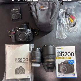 【美品 】ニコン Nikon D5200 Wレンズキット 一眼レフカメラ