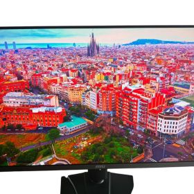 MSI 有機ELモニター 31.5型 3DD2 MPG 321URX QD-OLED 2024年製