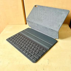 Apple A2039 12.9インチSmart Keyboard Folio