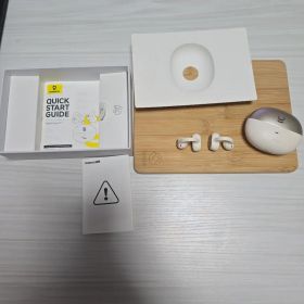 Baseus inspire XC1 ワイヤレスイヤホン 本体