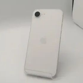 【中古】Apple docomo 【SIMフリー】iPhone 17e 256GB ホワイト MHRP4J/A【広島本通】保証期間１ヶ月【ランクA】