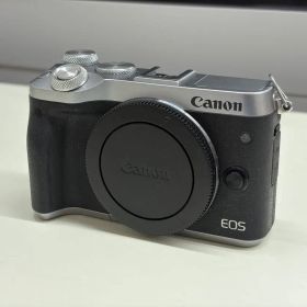 Canon EOS M6 シルバー //キヤノン ボディ 本体 ミラーレス一眼