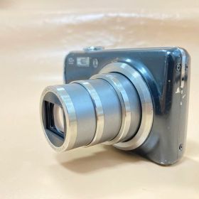 ⭐︎ＳＤカード付き⭐︎FUJIFILM FinePix F70EXR デジカメ