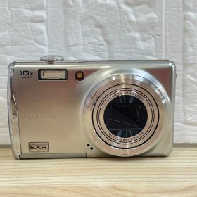 【動作未確認/ジャンク】FUJIFILM FINEPIX F70EXR シルバー デジタルカメラ