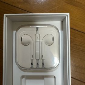 未使用 Apple EarPods 有線イヤホン iPhone6S