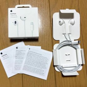 【純正 】Apple EarPods イヤーポッズ with Lightning