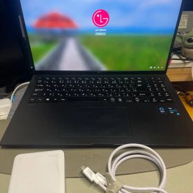 LG gram 16Z95P Core i7 16GB SSD1TB おまけ有り