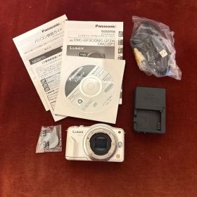 LUMIX DMC-GF3