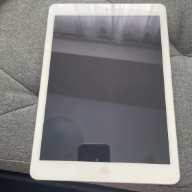 iPadAir 第1世代 本体 32GB Cellular SIMロック未解除