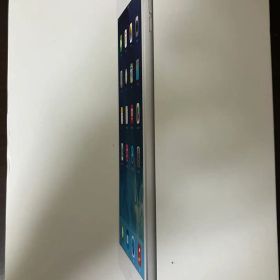 Apple iPad Air 本体 シルバー 16GB 箱付き