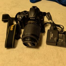 NikonD5000本体 スマホ転送簡単 スポーツ写真等に