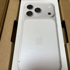 Apple iPhone 17 Pro 256GB シルバー 本体
