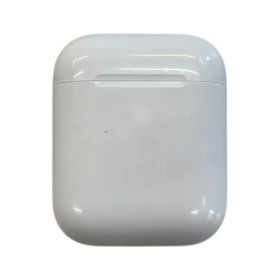 Apple (アップル) AirPods with Charging Case 第2世代 エアポッズ ワイヤレスイヤホン MNV7N2J/A ホワイト 家電/025